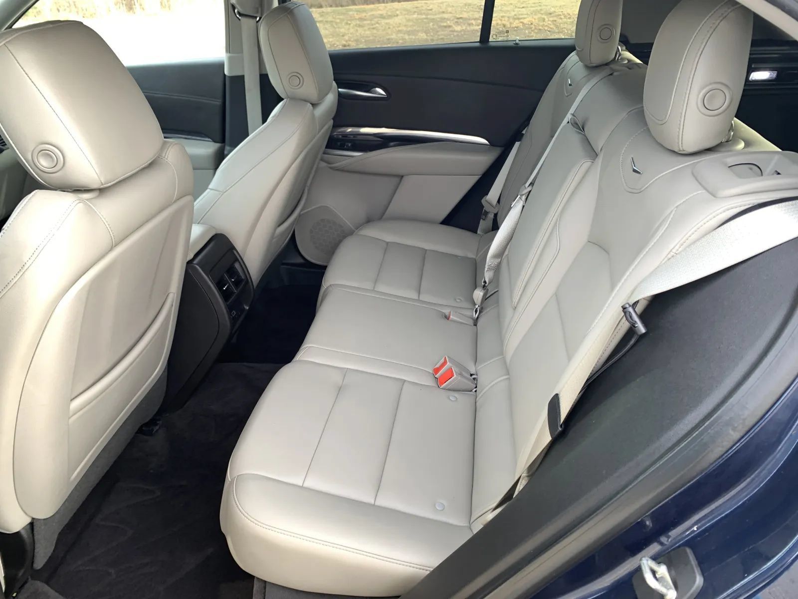 Used 2019 Cadillac XT4 Luxury FWD image 25