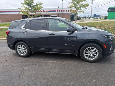 Used 2023 Chevrolet Equinox LT FWD image 17