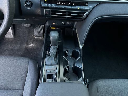 Used 2025 Toyota Camry LE image 16