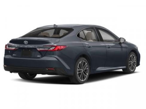 Used 2025 Toyota Camry XLE w/ Premium Plus Package AWD/4WD image 2