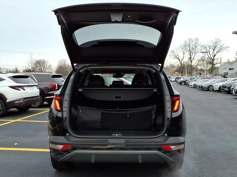 Certified 2023 Hyundai Tucson Limited w/ Cargo Package image 10