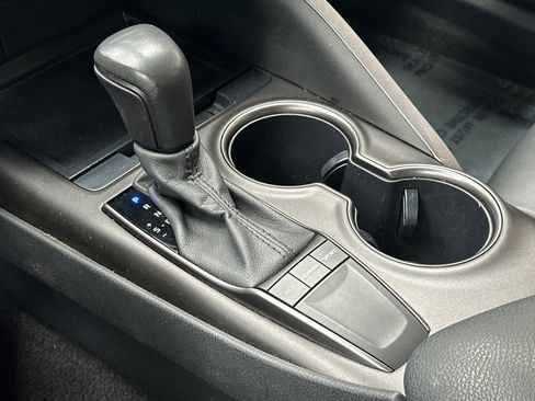 Used 2023 Toyota Camry SE w/ Convenience Package FWD image 25