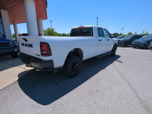 New 2026 RAM 2500 Tradesman AWD/4WD image 30