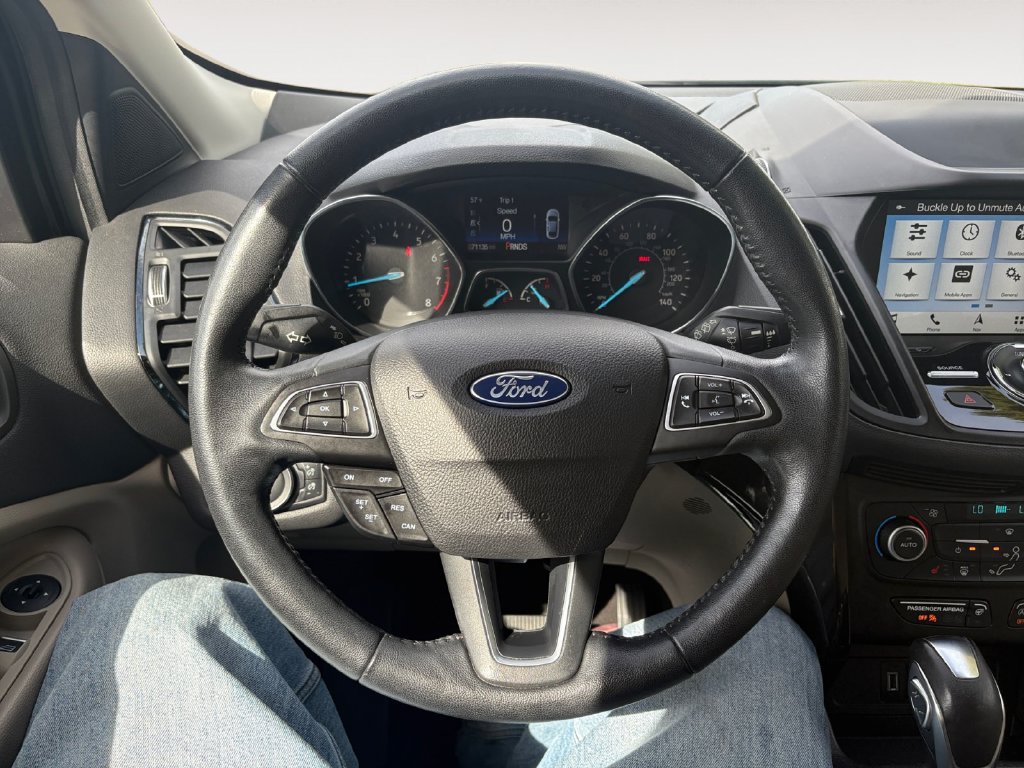 Used 2019 Ford Escape Titanium FWD image 13