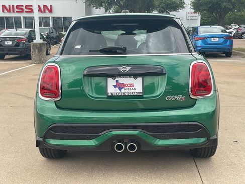 Used 2024 MINI Cooper S FWD image 5