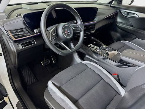 Certified 2025 Buick Envision Sport Touring AWD/4WD image 7