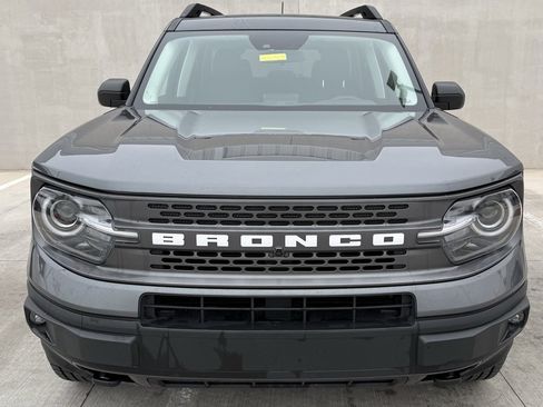 Used 2021 Ford Bronco Sport Badlands image 2