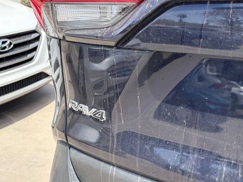 Used 2025 Toyota RAV4 XLE FWD image 4