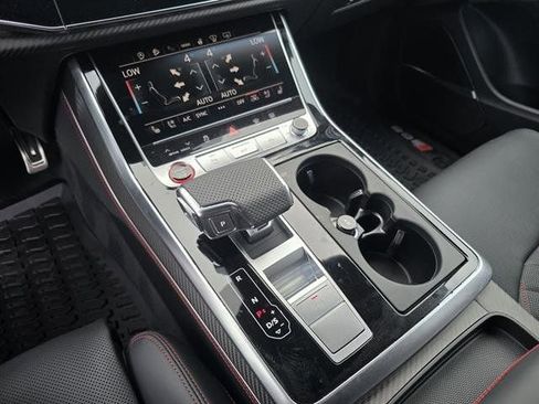 New 2026 Audi SQ8 Prestige image 24