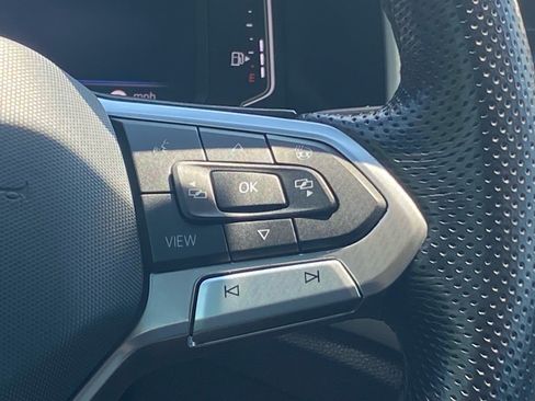 Certified 2023 Volkswagen Atlas Cross Sport SEL Premium R-Line AWD/4WD image 8