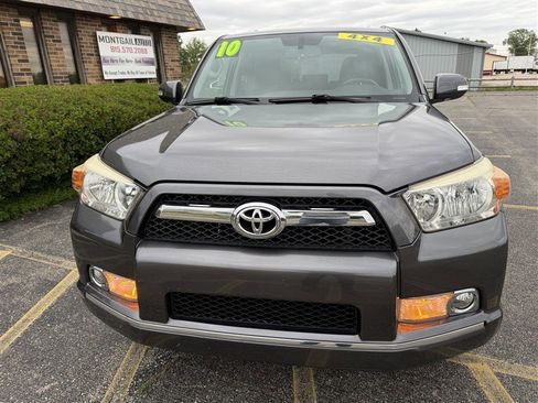 Used 2010 Toyota 4Runner Limited AWD/4WD image 2