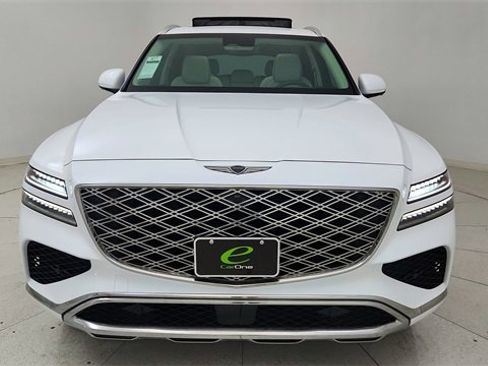 Used 2025 Genesis GV80 3.5T Prestige image 13