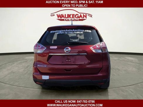 Used 2015 Nissan Rogue S FWD image 6