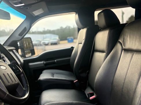 Used 2016 Ford F350 Lariat w/ Lariat Ultimate Package image 43