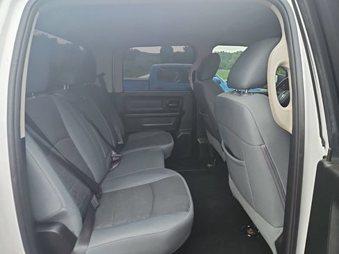 Used 2019 RAM 1500 Express w/ Wheel & Sound Group AWD/4WD image 5