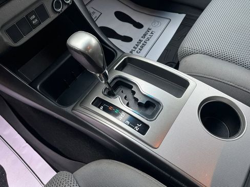 Used 2015 Toyota Tacoma 4x4 Double Cab image 24