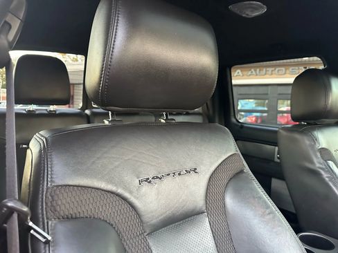 Used 2013 Ford F150 Raptor w/ SVT Exterior Graphics Pkg image 30