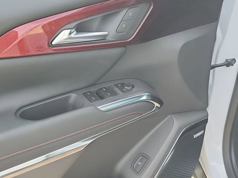 New 2026 Chevrolet Traverse Z71 w/ Enhanced Driving Package AWD/4WD image 47