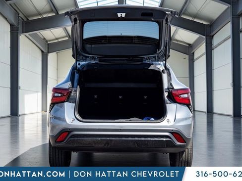New 2026 Chevrolet Trax RS FWD image 24