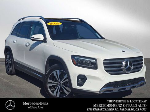 Used 2025 Mercedes-Benz GLB 250 GLB 250 image 1