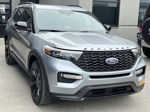 Used 2023 Ford Explorer ST w/ Equipment Group 401A AWD/4WD image 7