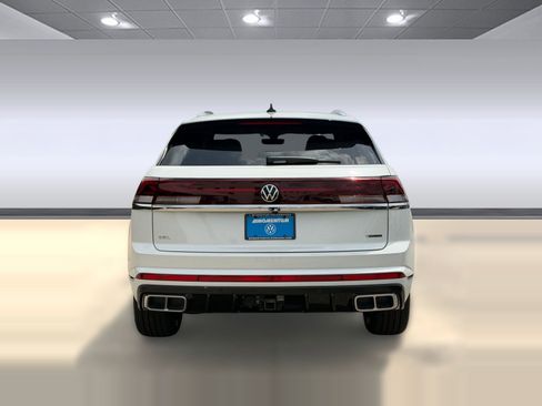 New 2026 Volkswagen Atlas Cross Sport SEL Premium R-Line AWD/4WD image 10