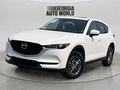 Used 2017 MAZDA CX-5 Touring w/ Preferred Equipment Package image 4
