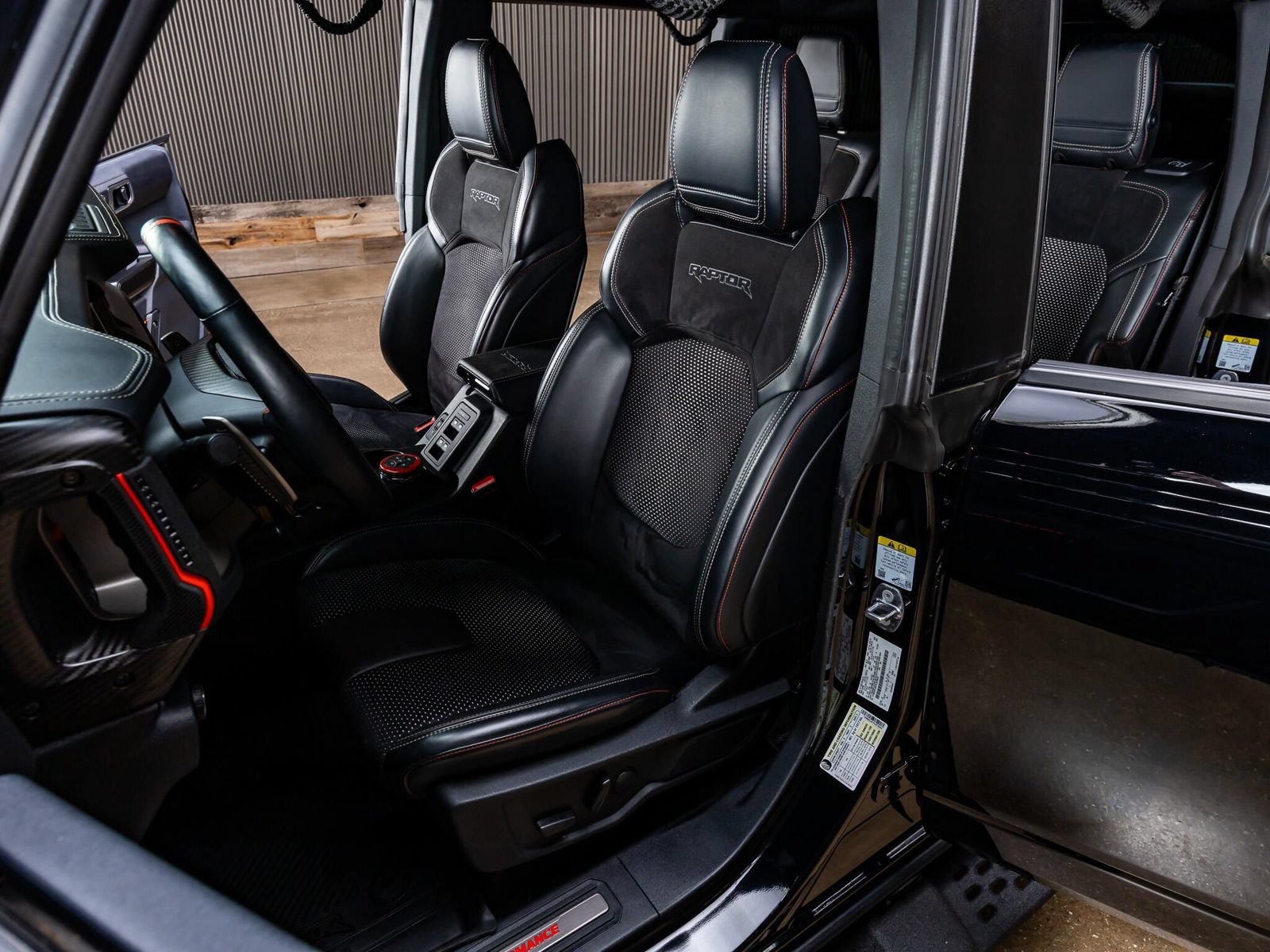Used 2023 Ford Bronco Raptor AWD/4WD image 31