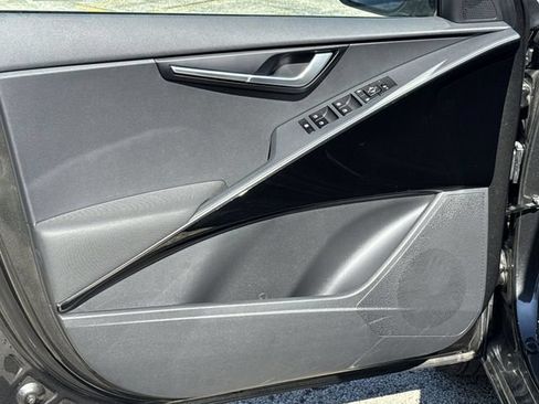 New 2025 Kia Niro Wind w/ Wind Preserve Package FWD image 18