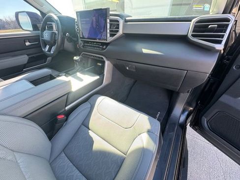 Used 2024 Toyota Sequoia Limited w/ TRD Off-Road Package image 31