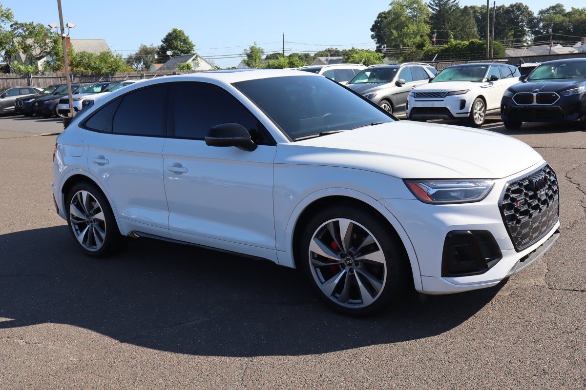 Used 2024 Audi SQ5 Premium Plus w/ S Sport Package AWD/4WD image 3