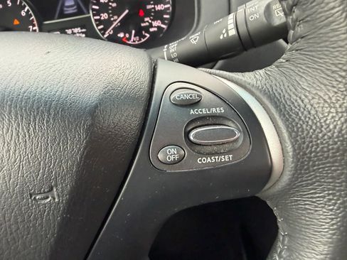 Used 2015 Nissan Pathfinder SV w/ Trailer Tow Package AWD/4WD image 15
