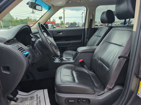 Used 2019 Ford Flex SEL w/ Equipment Group 202A AWD/4WD image 8