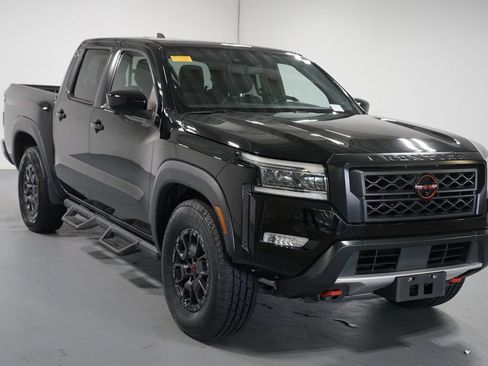 Used 2022 Nissan Frontier PRO-4X w/ Pro-4X Premium Package AWD/4WD image 3