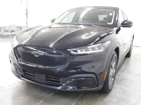 Used 2023 Ford Mustang Mach-E Select image 8