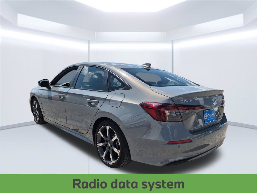 Used 2025 Honda Civic Sport Touring image 4