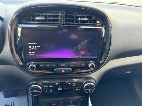 Certified 2024 Kia Soul S FWD image 12