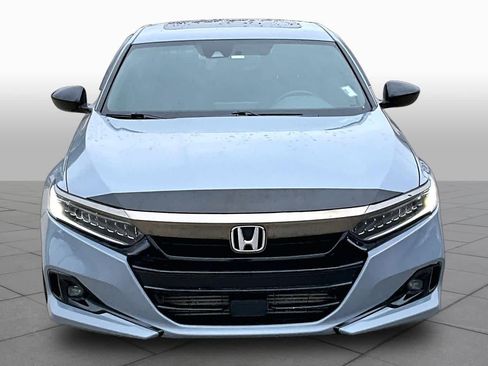 Used 2022 Honda Accord Sport image 4