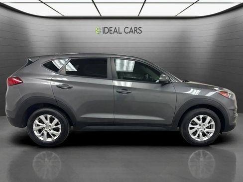 Used 2021 Hyundai Tucson SE w/ Cargo Package FWD image 4