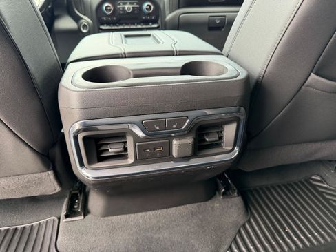 Used 2021 Chevrolet Silverado 2500 LTZ w/ LTZ Convenience Package AWD/4WD image 19