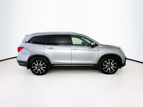 Used 2019 Honda Pilot Touring image 8