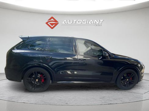 Used 2013 Porsche Cayenne GTS AWD/4WD image 5