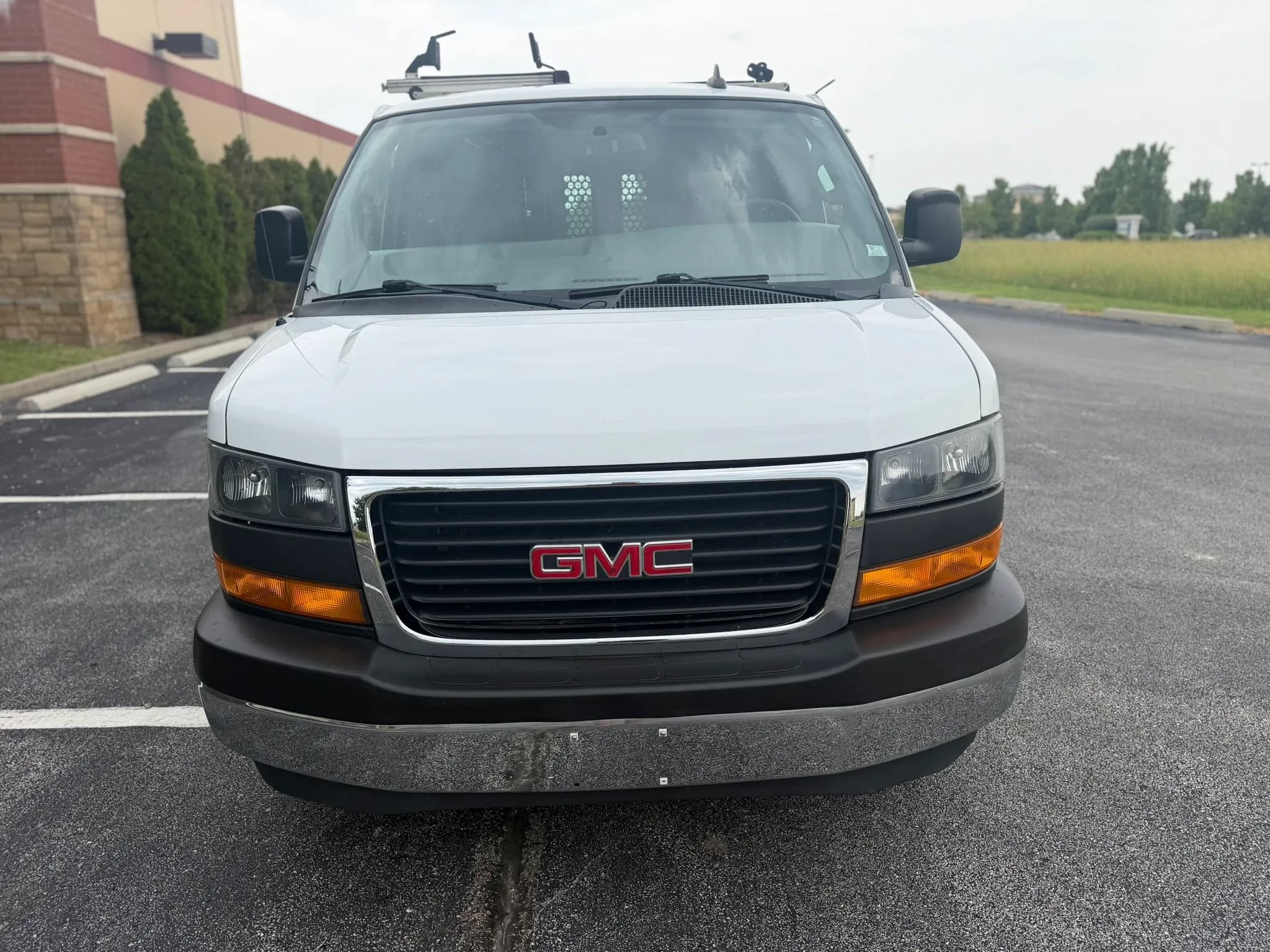 Used 2020 GMC Savana 2500 w/ Driver Convenience Package RWD image 8