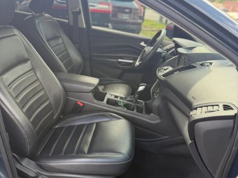 Used 2019 Ford Escape SEL AWD/4WD image 15