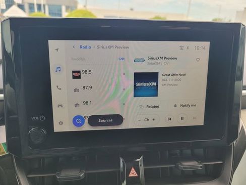 Used 2025 Toyota Corolla LE image 23