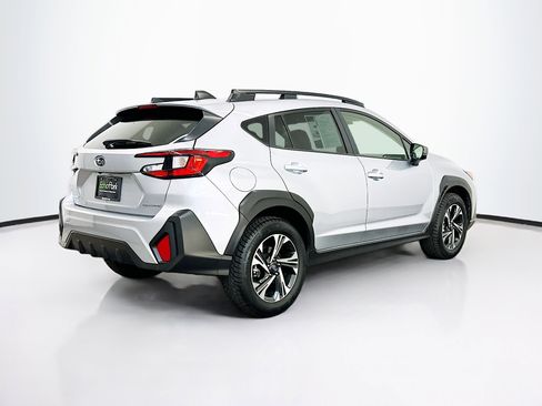 Used 2024 Subaru Crosstrek 2.0i Premium AWD/4WD image 9