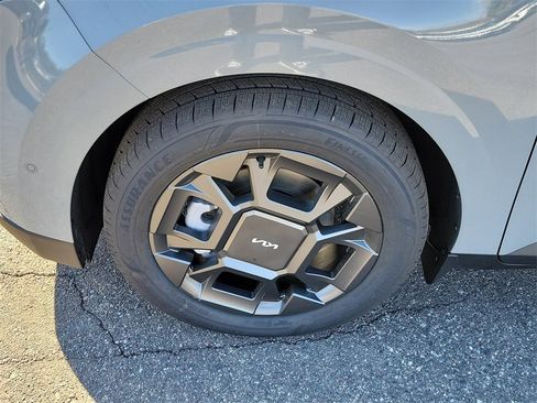 New 2026 Kia Carnival SX image 40