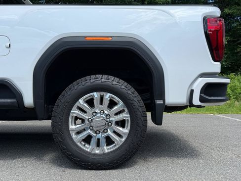 Used 2021 GMC Sierra 2500 Denali w/ Technology Package AWD/4WD image 8