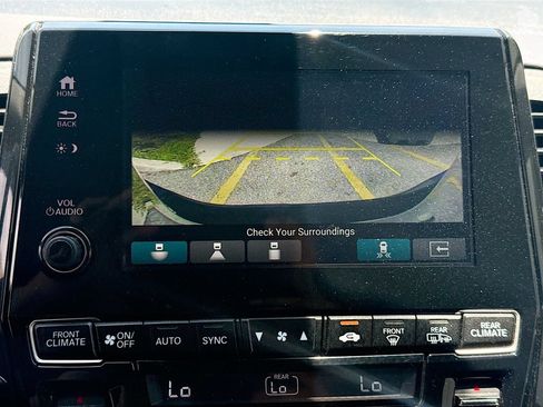 Used 2022 Honda Odyssey Touring image 15