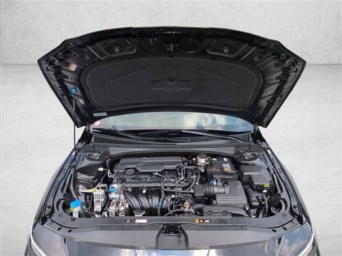 New 2026 Hyundai Elantra Sport FWD image 19